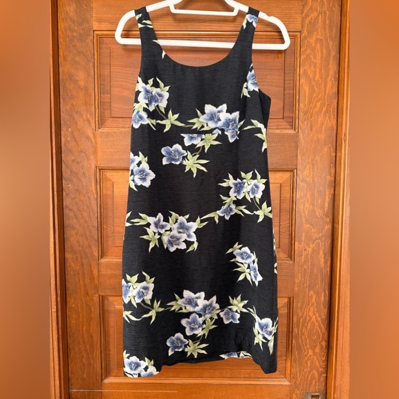 Vintage Tommy Bahama Women’s 100% Silk Floral Print Mini Sleeveless Dres… - Picture 1 of 3